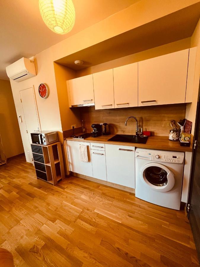 Superbe Studio Avec Place De Parking Аячо Екстериор снимка